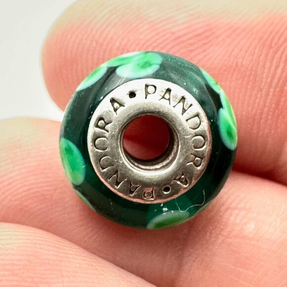 Pandora Kiss Me Im Irish Green Murano Glass Charm 925 ALE Sterling Silver - Picture 2 of 4